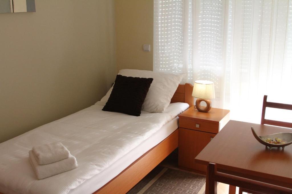 Rooms Villa Aria Sesvete Zewnętrze zdjęcie