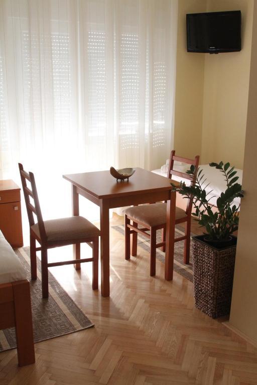 Rooms Villa Aria Sesvete Zewnętrze zdjęcie